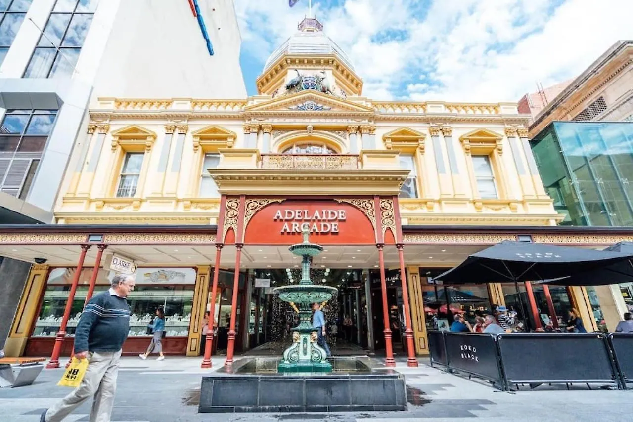 Appartamento Divinity On Morphett Adelaide